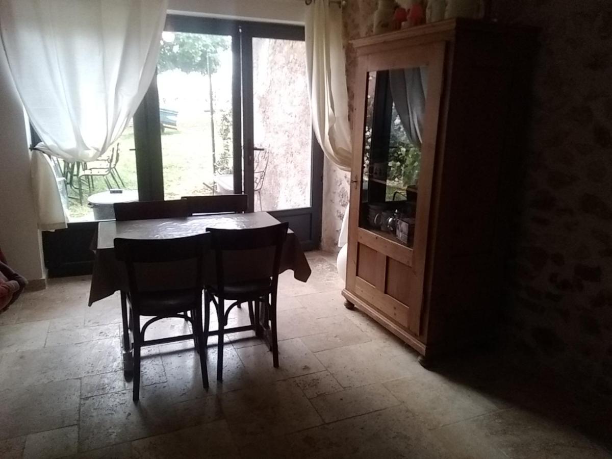 Studio Independant Dans Ferme Equestre Aups Luaran gambar