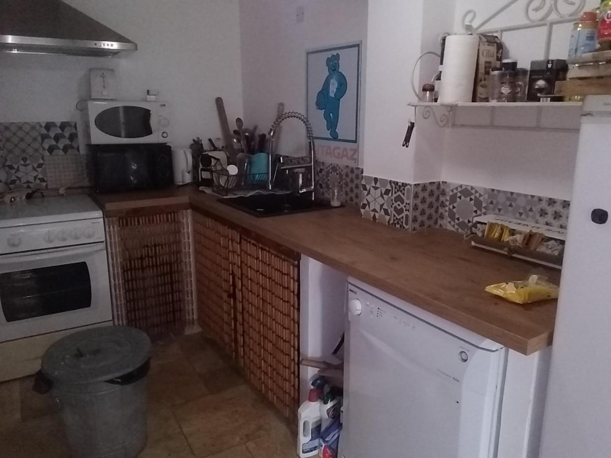 Studio Independant Dans Ferme Equestre Aups Luaran gambar